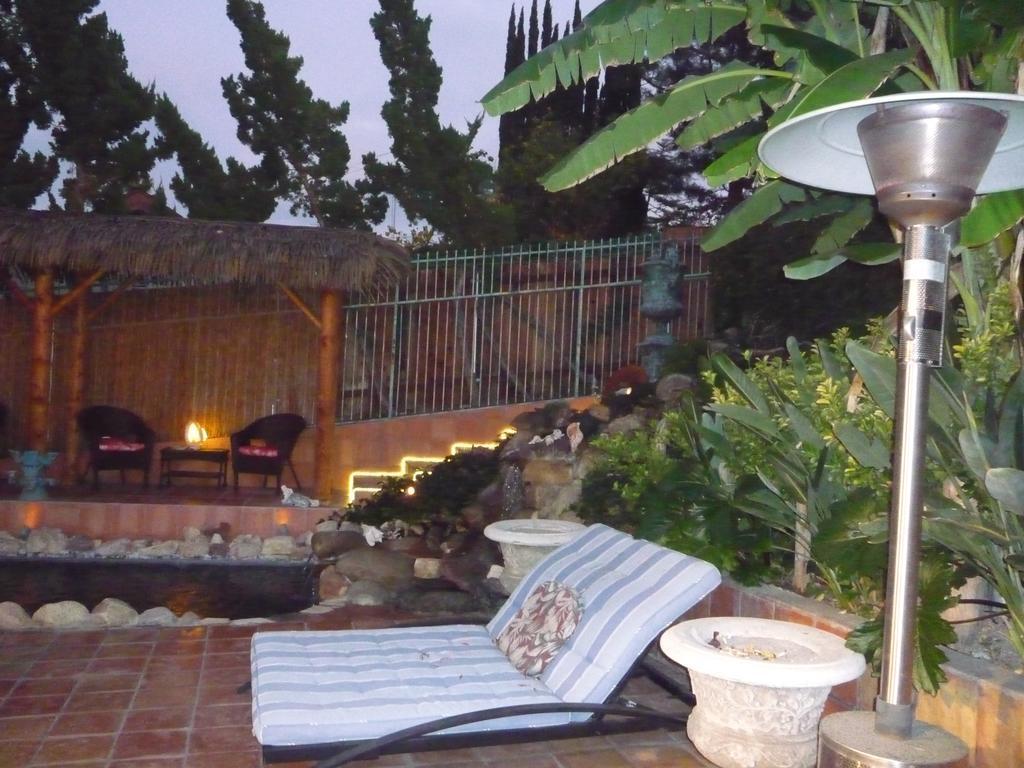 Woodland Hills Calabasas Guesthouses Los Angeles Eksteriør billede